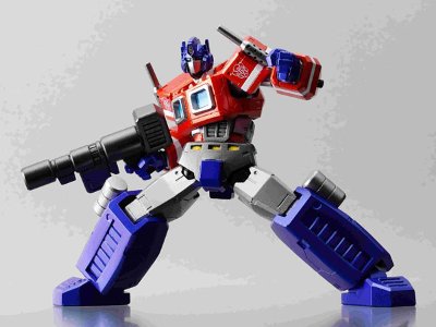 REVOLTECH No.019 コンボイ