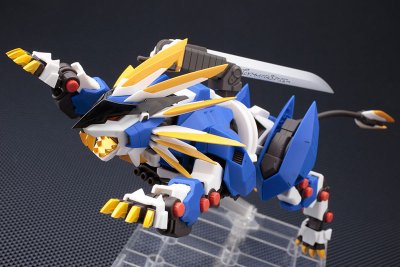 ZA 索斯机兽系列 村雨长牙狮