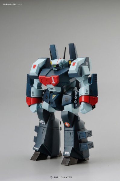 超时空要塞Macross 1/100 装甲・ファクトリー ジオラマベース