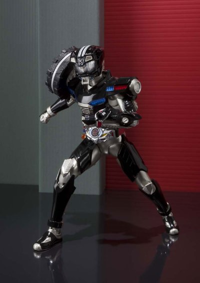 S.H.Figuarts 假面骑士驰骑 假面骑士驰骑 狂野型