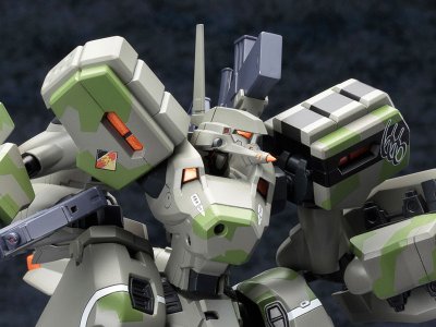 黑之宣告 MiG-21 巴拉莱卡 提奥多尔·艾伯巴赫机