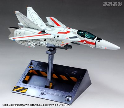 超时空要塞Macross 1/100 VF-1J バルキリー ファイター 一条辉 机