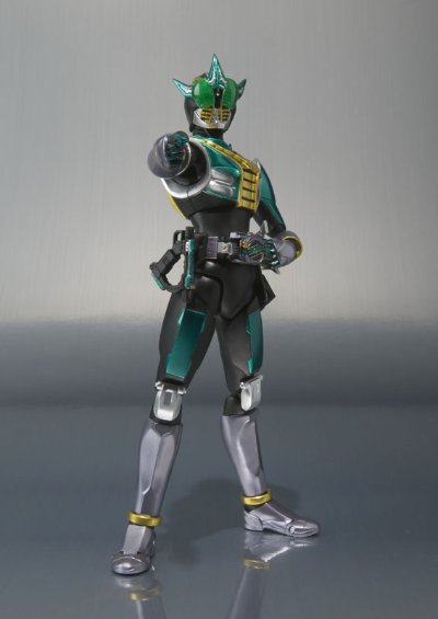 S.H.Figuarts 假面骑士零诺斯 牵牛星形态
