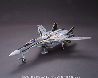 超时空要塞F(Frontier) 1/72 VF-25S Messiah Valkyrie オズマ机