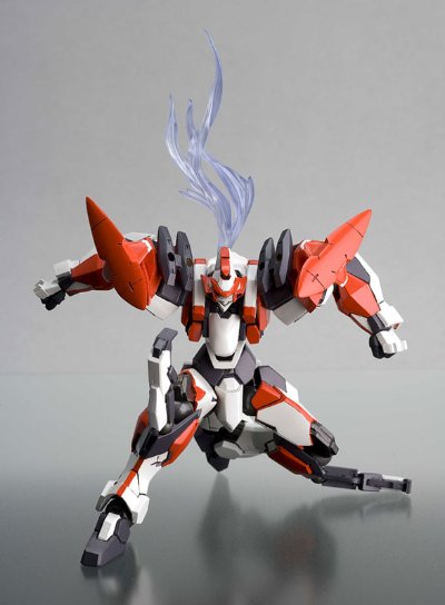 REVOLTECH No.059 全金属狂潮 ARX-8 烈焰魔剑