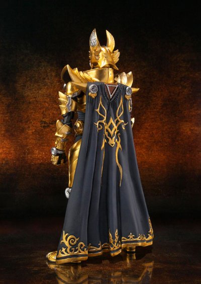 S.H.Figuarts 黄金骑士 牙狼〈GARO〉