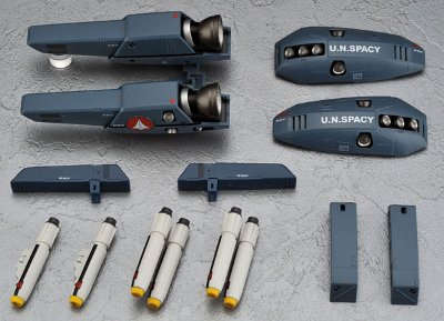 YAMATO超时空要塞系列 1/60 完全変形 VF-1J 一条辉 机 with スーパーパーツ