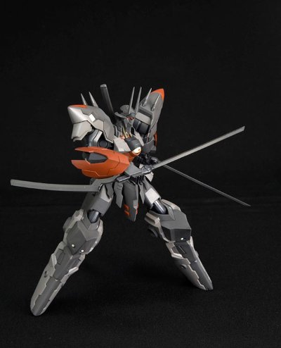 鉄の莱茵巴雷尔 1/144Scale 莱茵巴雷尔 モードＢ -城崎絵美ver.- Plastic Kit