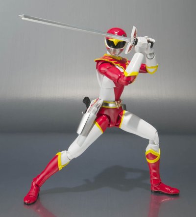 S.H.Figuarts 红鹰