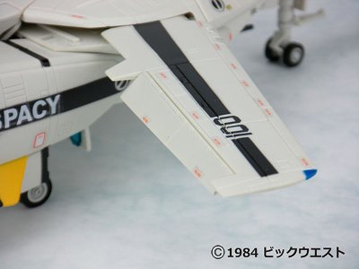超时空要塞Macross 1/48 完全変形 VF-1S 洛伊・福克机
