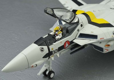 YAMATO超时空要塞系列 1/60 完全変形 VF-1S 洛伊・福克机