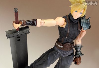 ディシディア 最终幻想 PlayArts改 クラウド 可动手办