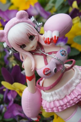 GRG x 超级索尼子 Race Queen 郁闷熊