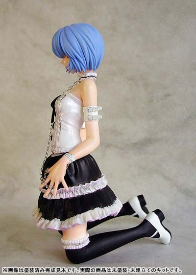 EVA 哥特萝莉・绫波丽