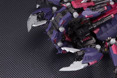 HMM ZOIDS EZ-036 デススティンガー 1/72