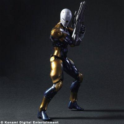 PlayArts改 MGS 生化忍者