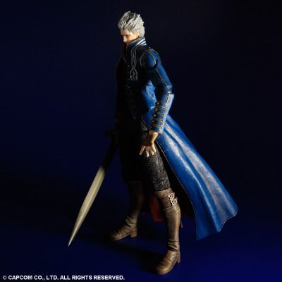 DEVIL MAY CRY 3（デビルメイクライ3）PlayArts改 维吉尔 可动手办