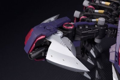 HMM ZOIDS EZ-036 デススティンガー 1/72