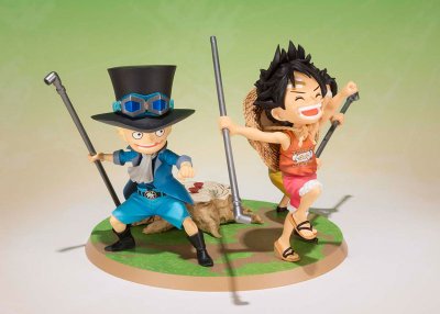Figuarts ZERO 路飞・艾斯・萨波 -义兄弟的约定- 『海贼王』