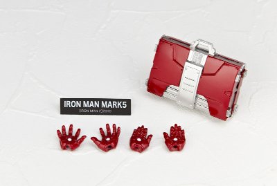 LEGACY OF REVOLTECH LR-024 『映画钢铁侠2』 钢铁侠 马克V