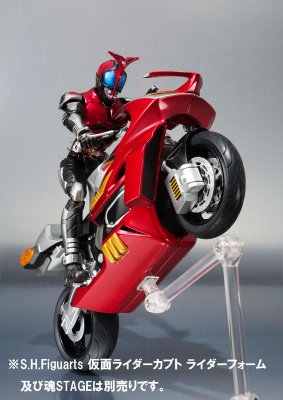 S.H.Figuarts 假面骑士：甲斗王 甲斗王强化机车/骑士摩托