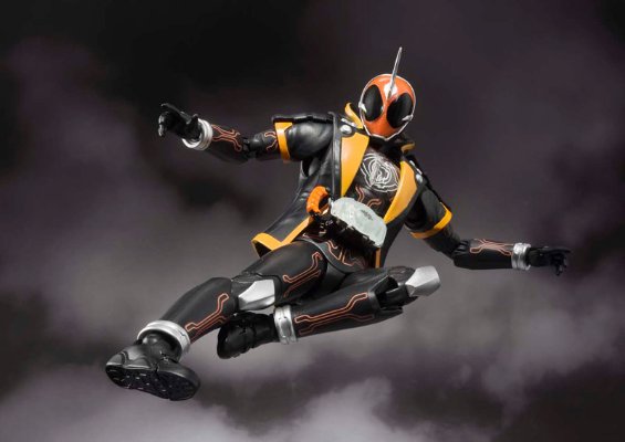 figuarts 假面骑士灵骑 假面骑士灵骑 与 游流仙