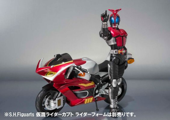 S.H.Figuarts 假面骑士：甲斗王 甲斗王强化机车/骑士摩托