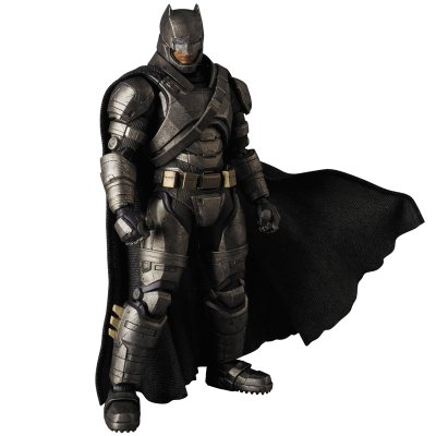 MAFEX No.023 装甲 蝙蝠侠 『蝙蝠侠 vs 超人 正义黎明』