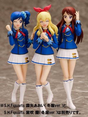 S.H. Figuarts 偶像活动 星宫莓 冬季校服