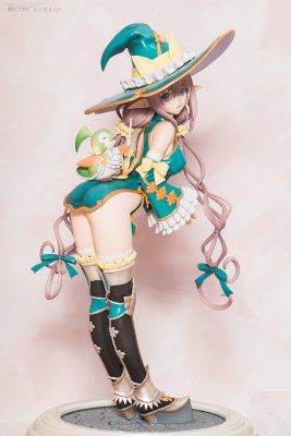 光明之响 琳娜・梅菲尔德