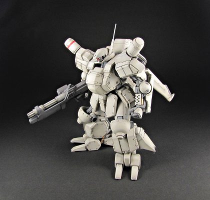 重装机兵雷诺斯 1/35 AS-5E3雷诺斯 (主人公机) 【リニューアルVer.】