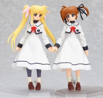 figma #SP-7 魔法少女奈叶 エース&魔法少女奈叶 A's PORTABLE - THE BATTLE OF ACES - 高町 なのは|尤诺・斯克莱亚 School Uniform 