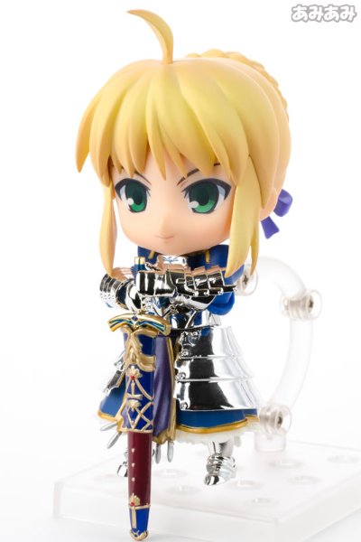 粘土人 #250 命运之夜 骑士 SABER 超级移动版 10周年版