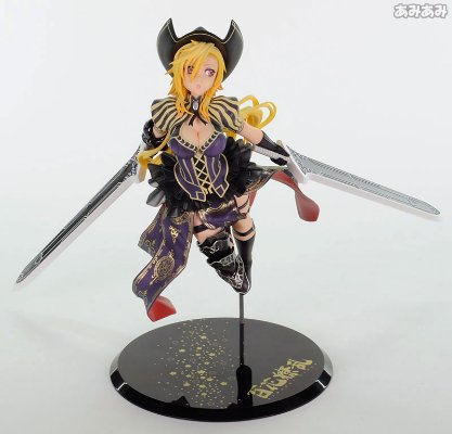 百花繚乱 	夏尔·戴·达尔坦尼雅