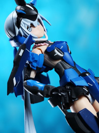机甲少女 短剑