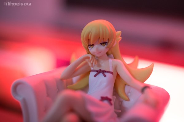 〈物语〉系列 忍野忍 沙发手办