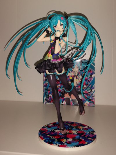VOCALOID角色系列 01 初音未来 Tell Your World Ver.