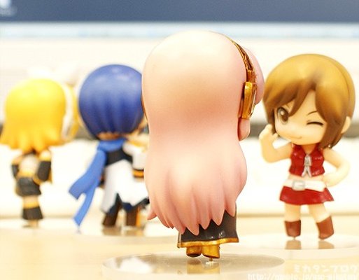 迷你黏土人 VOCALOID 巡音LUKA