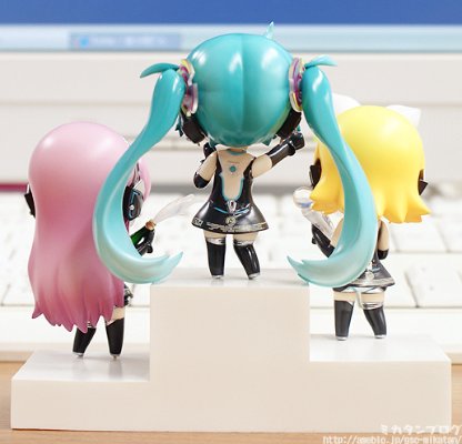 迷你黏土人 GOOD SMILE Racing&VOCALOID 巡音LUKA Racing 2011