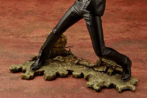 	ARTFX J  Gansta 沃里克・阿尔坎杰洛