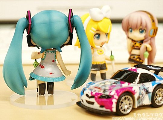 Miku GT Pull-Back Mini Car