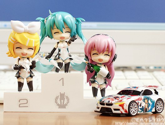 迷你黏土人 GOOD SMILE Racing&VOCALOID 巡音LUKA Racing 2011