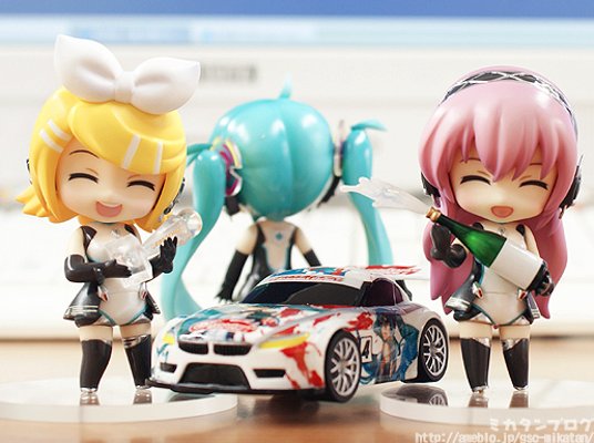 迷你黏土人 GOOD SMILE Racing&VOCALOID 巡音LUKA Racing 2011