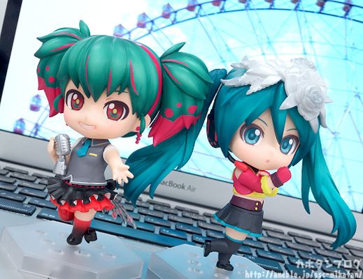 黏土人搭配 初音未来 -Project DIVA- X 初音未来 Raspberryism Co-de