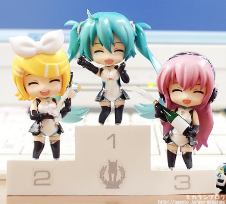 迷你黏土人 GOOD SMILE Racing&VOCALOID 巡音LUKA Racing 2011