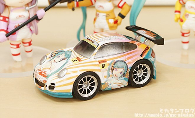 Miku GT Pull-Back Mini Car