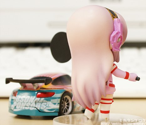 迷你黏土人 GOOD SMILE Racing&VOCALOID 巡音ルカ RQ 2 Ver. 