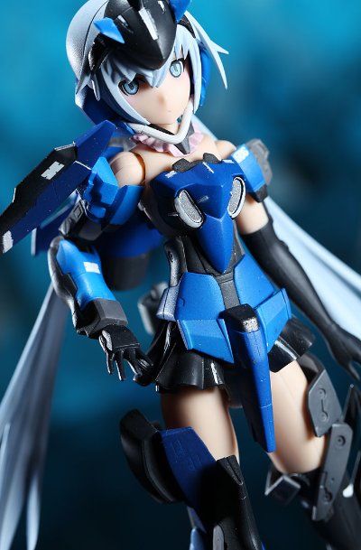 机甲少女 短剑