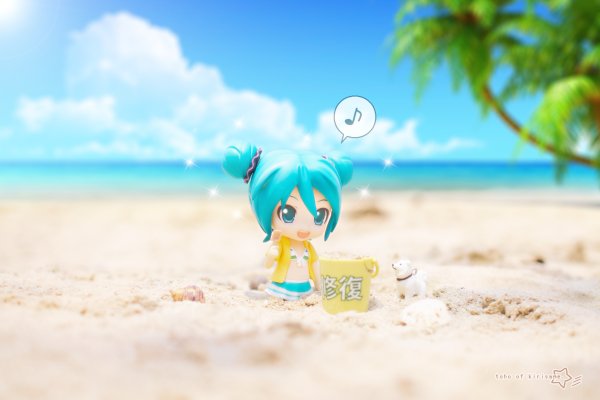 粘土人 #339b  初音未来 2013泳装便利店版