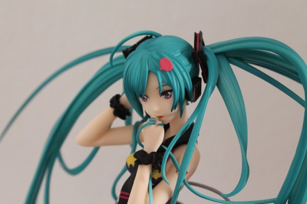 VOCALOID角色系列 01 初音未来 Tell Your World Ver.
